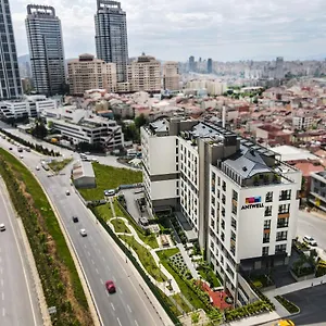 Antwell 4*, Istambul Turquie