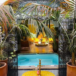 https://riad-la-caleche.marrakeshhotelsmorocco.com
